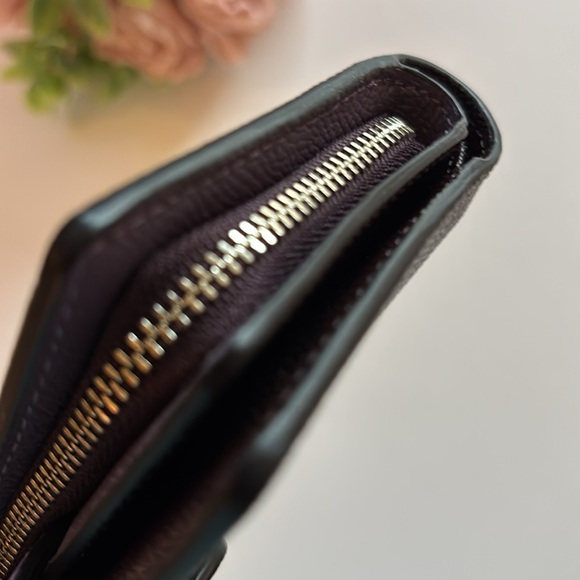 COACH Purple Leather Medium Bifold Wallet Corner Zip Coach Purple Wallet - Picture 6 of 16